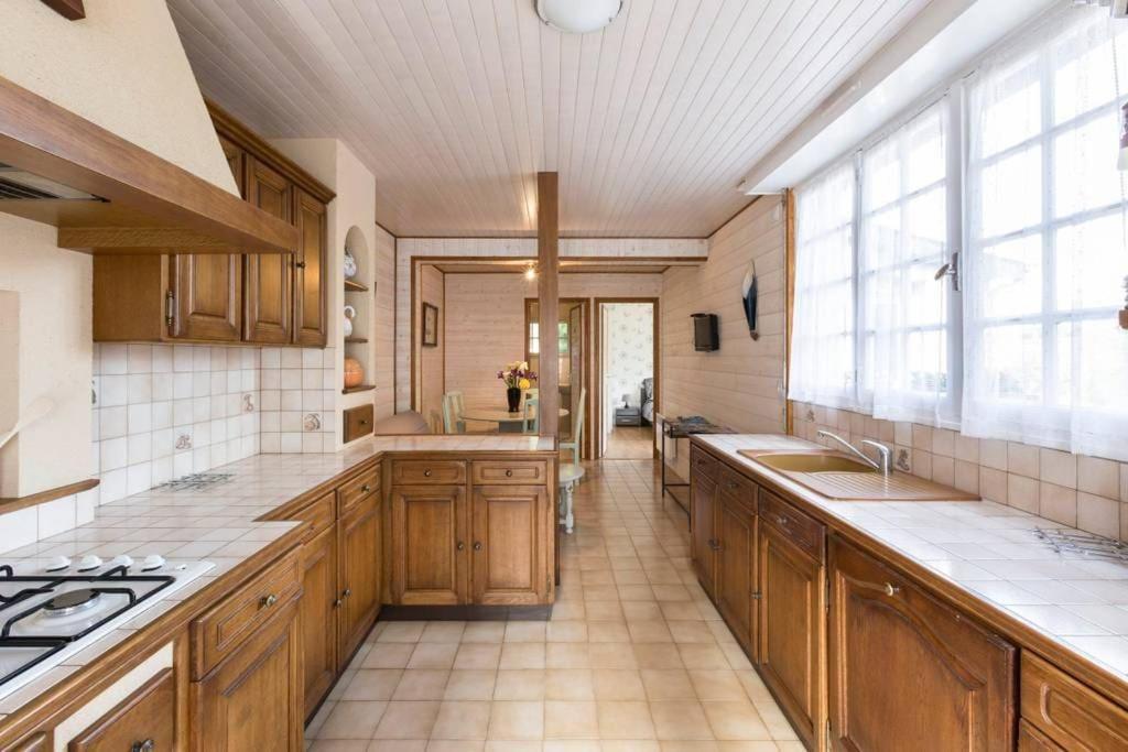 St Malo Maison Avec Jardin Proche Gare Plage Intramuros Chien Admis Parking Gratuit Saint-Malo Eksteriør bilde